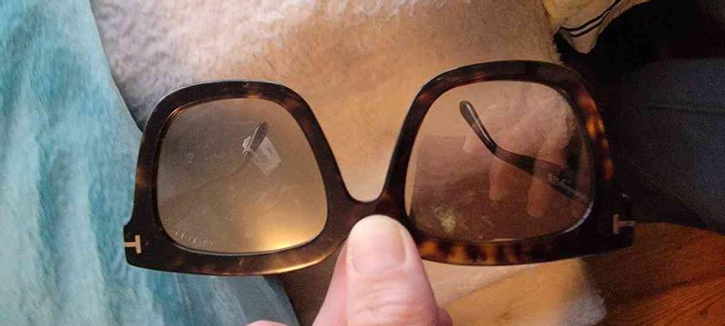 Review Thumbnail Image 0 237010893