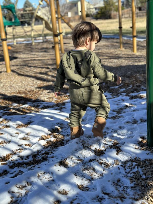 Review Thumbnail Image 0 229939723