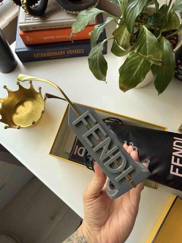Review Thumbnail Image 1 252703011