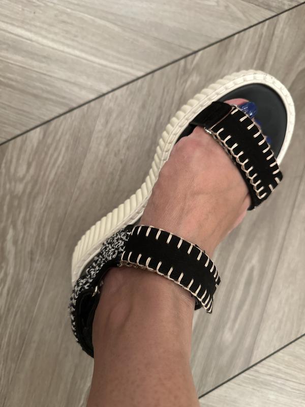 Cute and comfortable