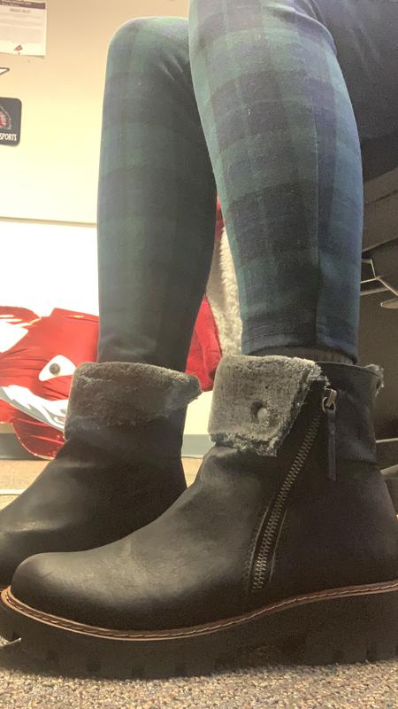 Review Thumbnail Image 0 237942128