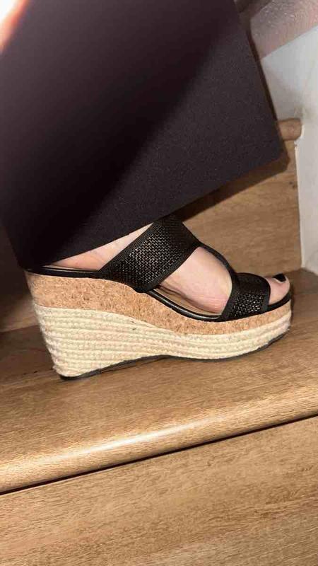 Review Thumbnail Image 0 242295641