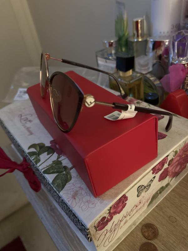 Review Thumbnail Image 3 228583790