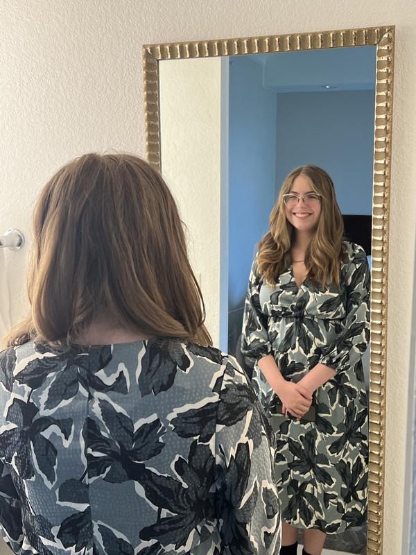 Review Thumbnail Image 0 235979394