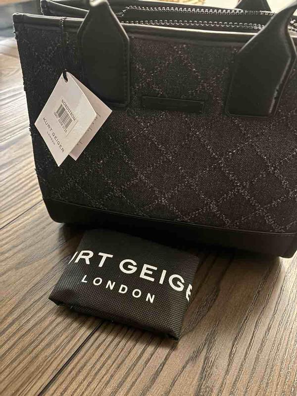 Review Thumbnail Image 0 245762246