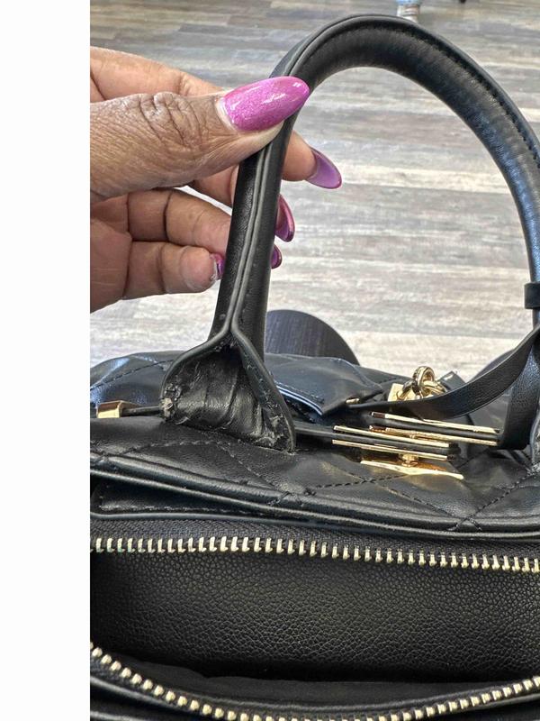 Review Thumbnail Image 0 234868873