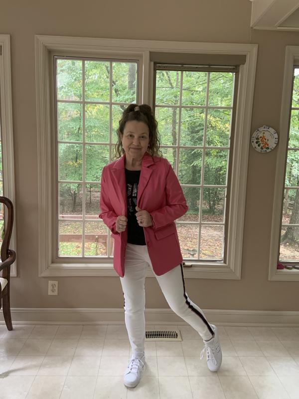 Review Thumbnail Image 0 220636659