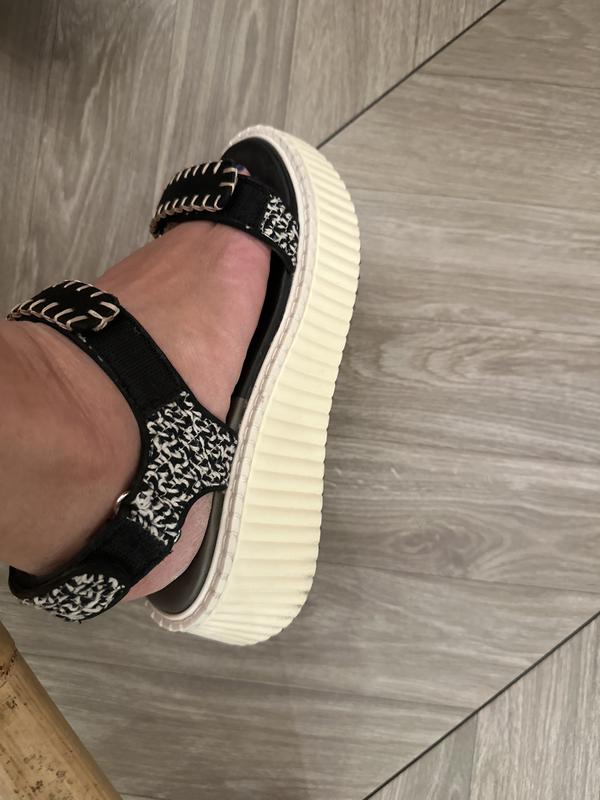 Review Thumbnail Image 1 243778909