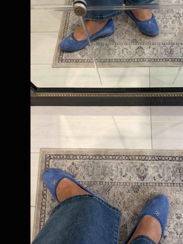 Review Thumbnail Image 0 248415807