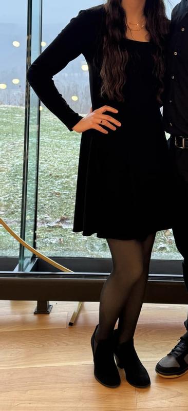 Review Thumbnail Image 0 239976988