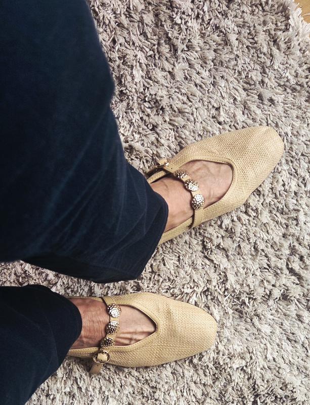 Review Thumbnail Image 0 248854929