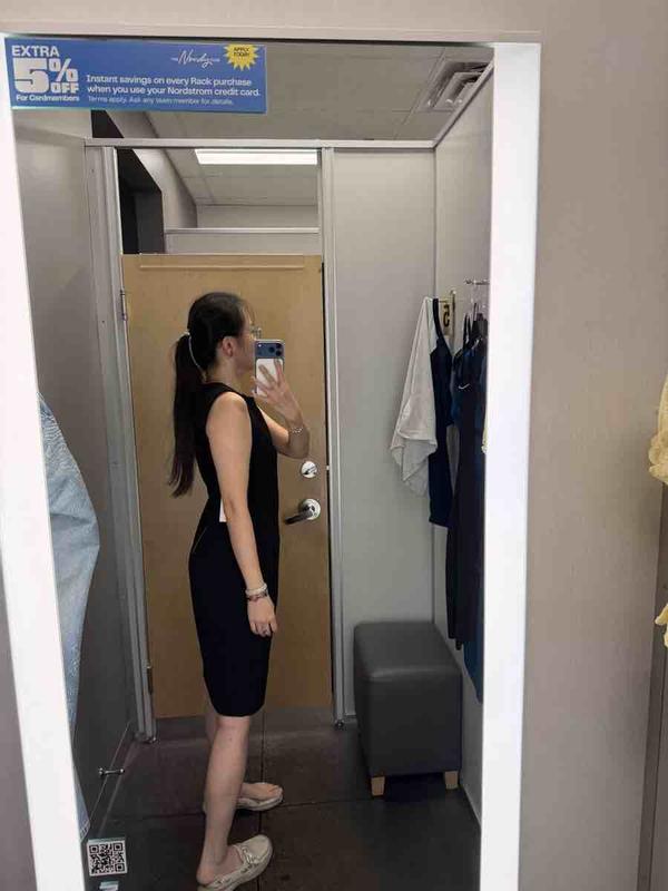 Customer photo for "Feel pretty in it!"