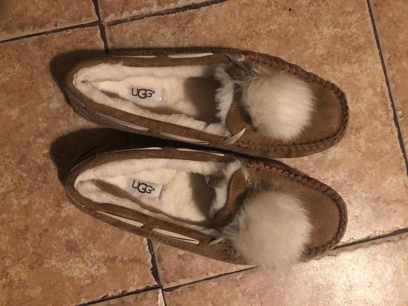 Customer photo for "Shoes That Caresses The Feet All Day"