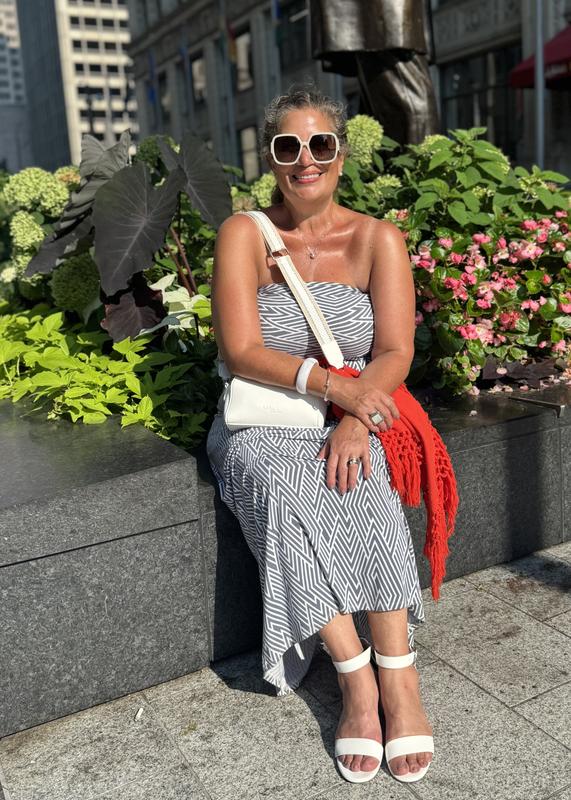 Review Thumbnail Image 0 243997618