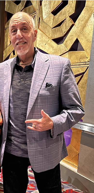 Review Thumbnail Image 0 236002004