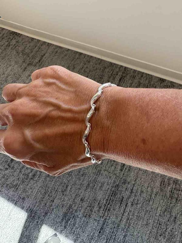 Review Thumbnail Image 0 244535829