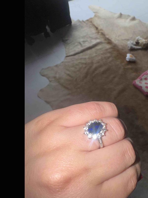 Customer photo for "good ring"