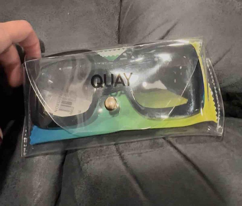 Review Thumbnail Image 0 248459654