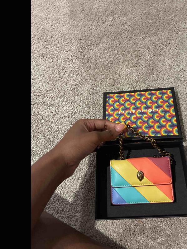 Review Thumbnail Image 0 243716593