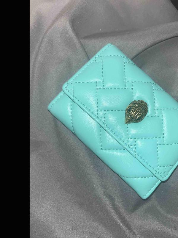 Review Thumbnail Image 0 243477523