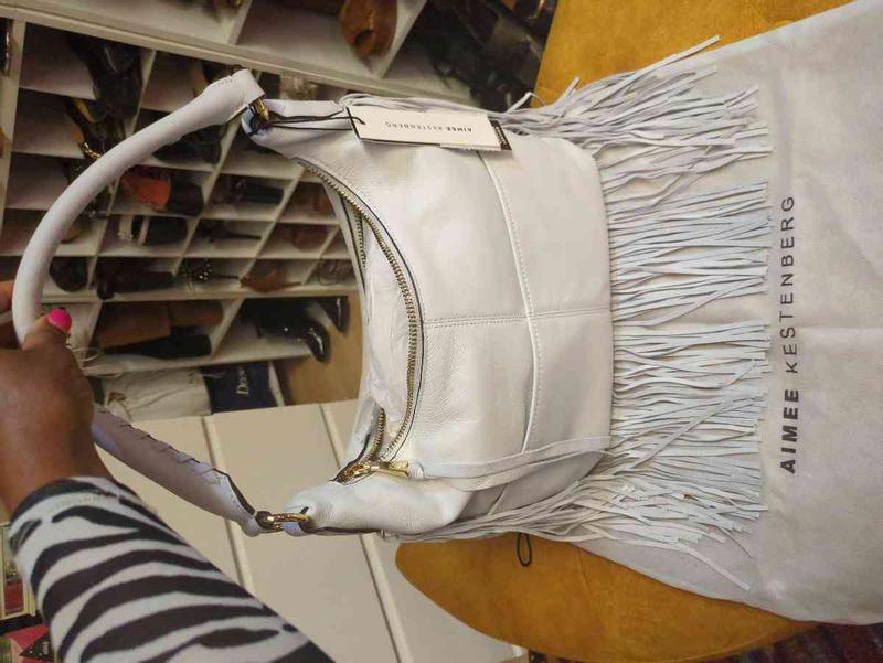 Review Thumbnail Image 0 233853123