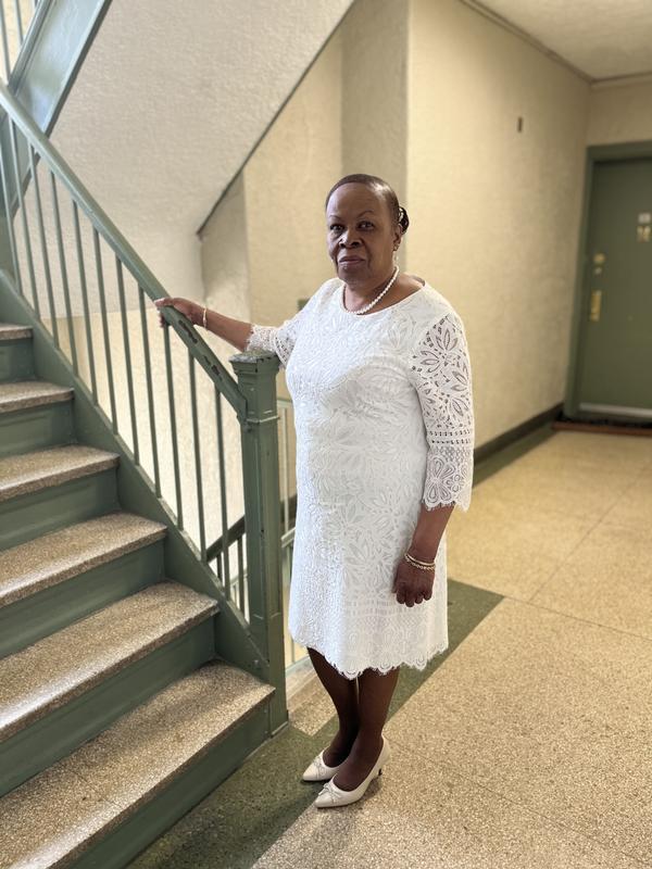 Review Thumbnail Image 0 232825634