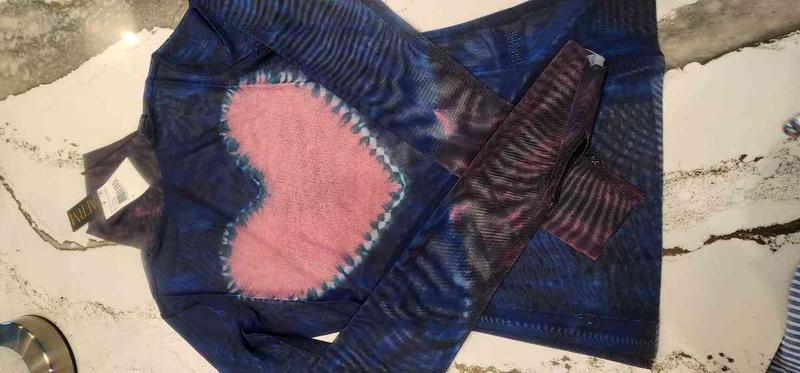 Review Thumbnail Image 1 232767283