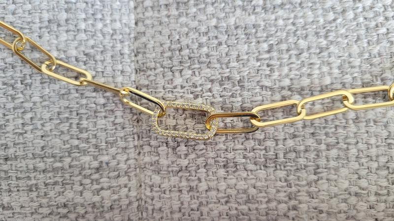 Review Thumbnail Image 2 215879402