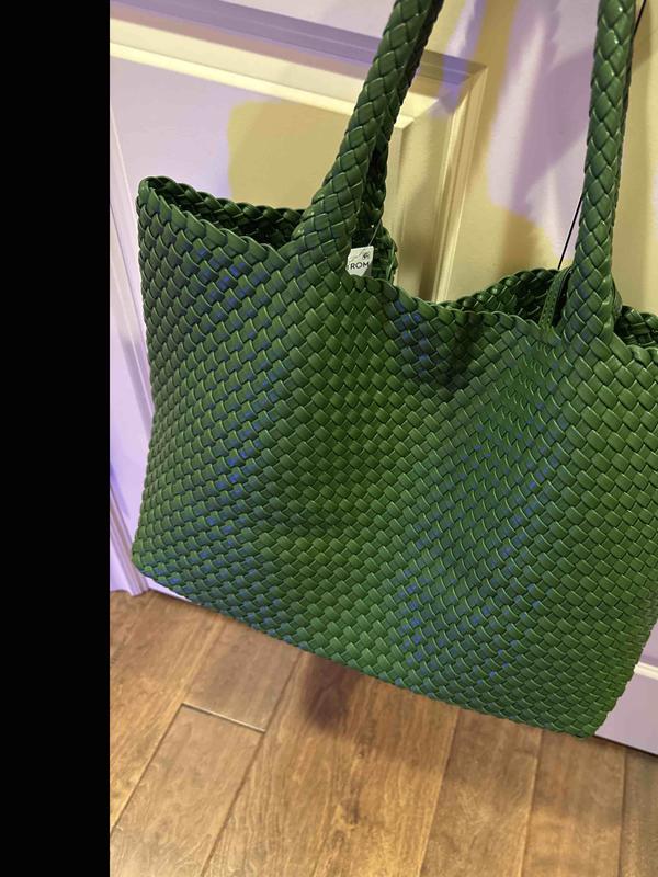 Review Thumbnail Image 0 236590263