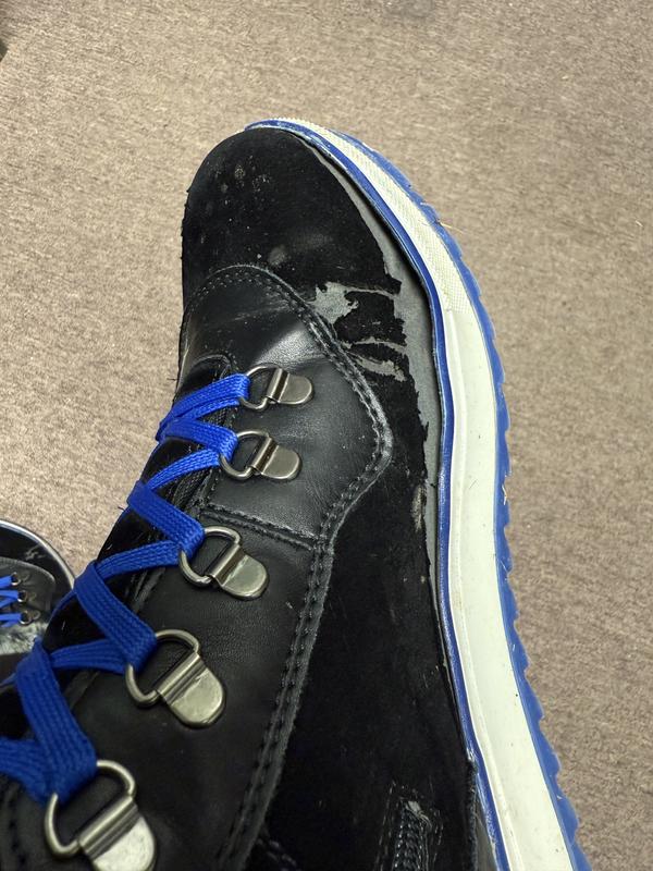 Fell apart in weeks! Velvet disintegrates