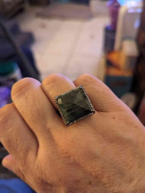 Review Thumbnail Image 1 231994846