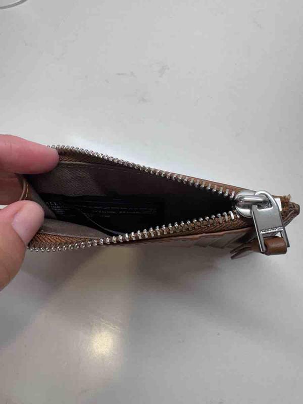 Review Thumbnail Image 1 252345812