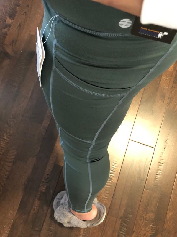 Review Thumbnail Image 0 185268039