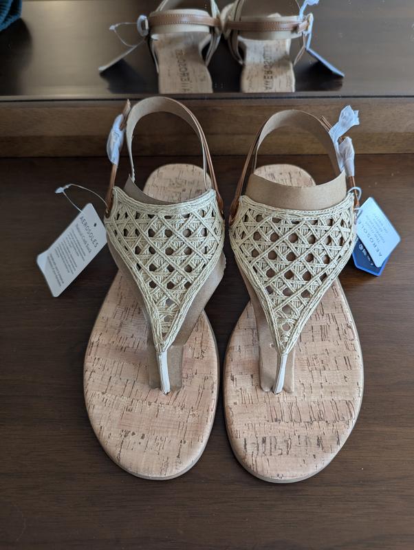 Review Thumbnail Image 1 250388042