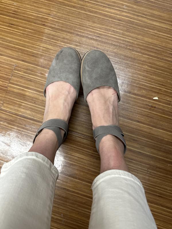 Review Thumbnail Image 0 228052358