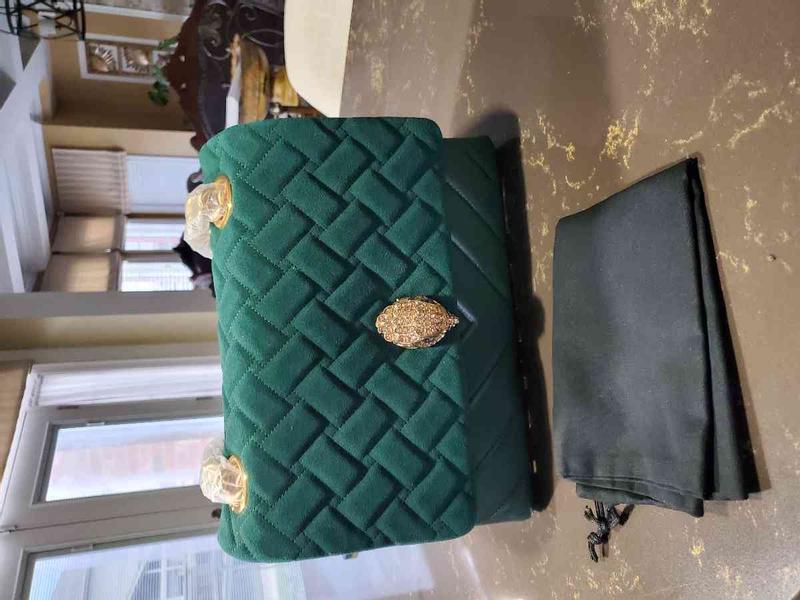 Review Thumbnail Image 0 245305303