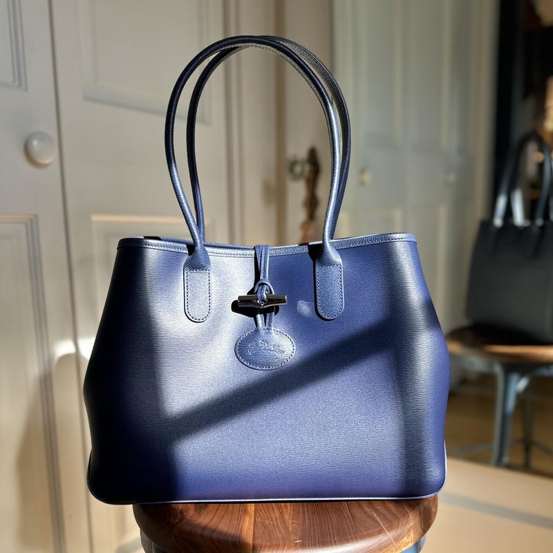 Review Thumbnail Image 0 225335587