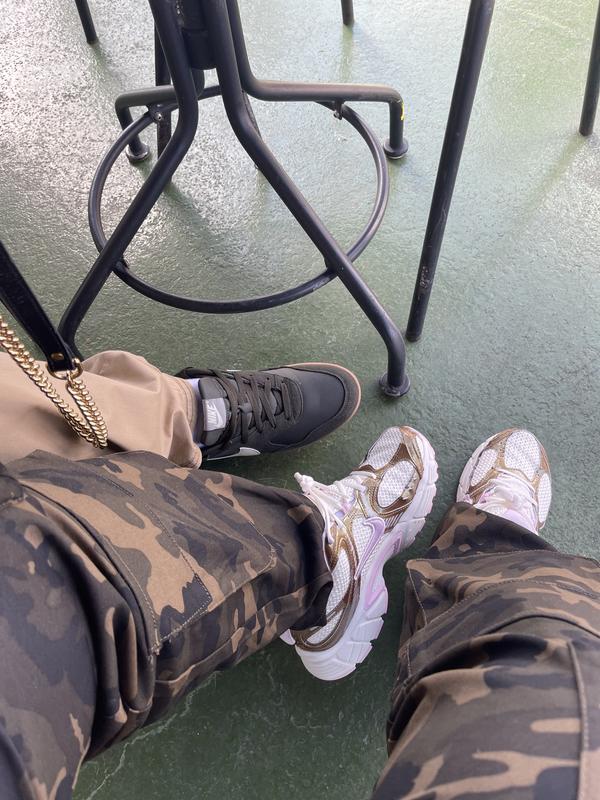 Review Thumbnail Image 0 248548042