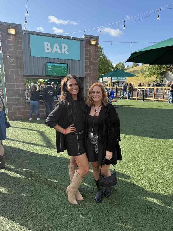 Review Thumbnail Image 0 242871049