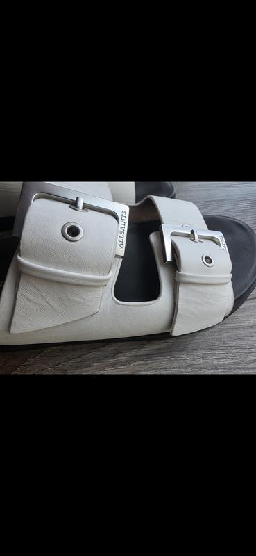 Review Thumbnail Image 0 244597776