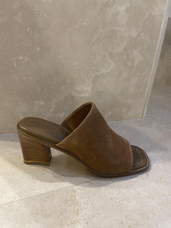 Review Thumbnail Image 0 237876605