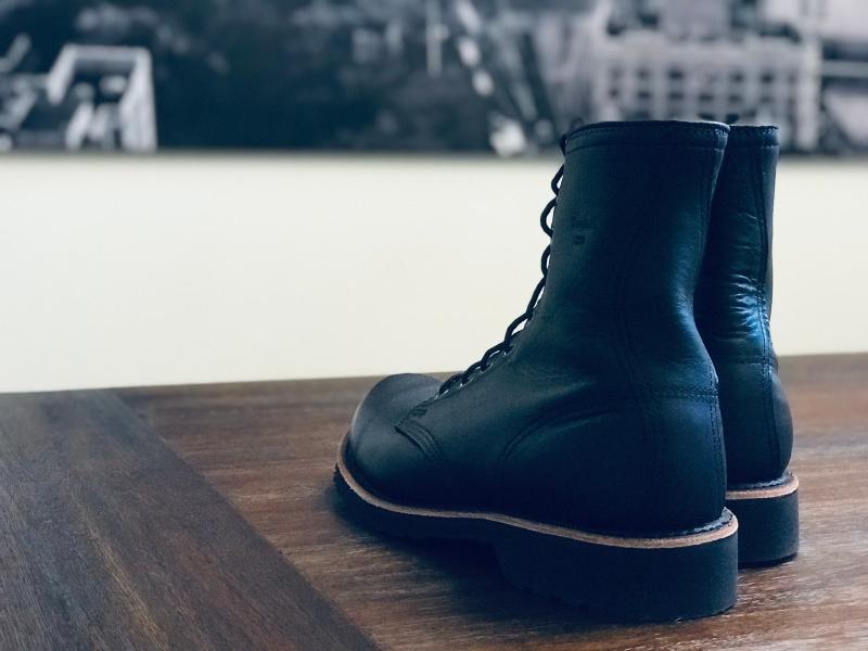 thorogood tomahawk black