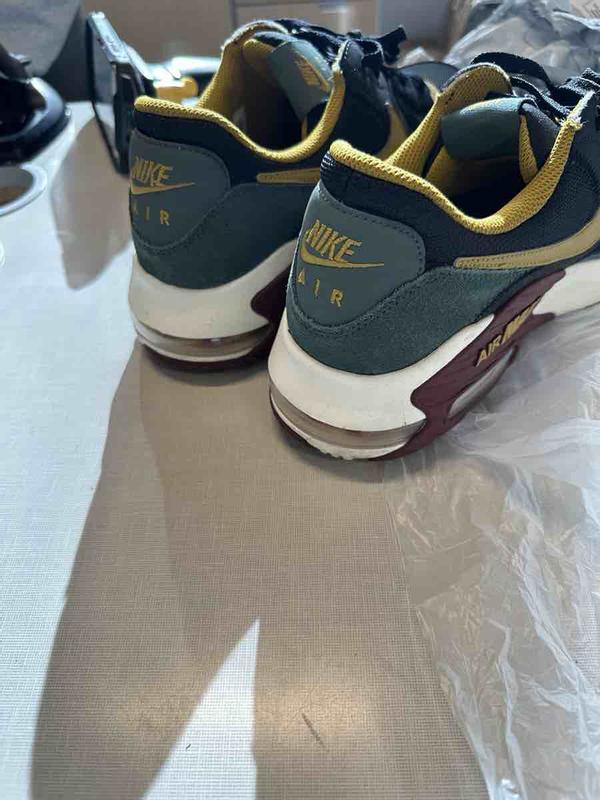 Review Thumbnail Image 0 239227545