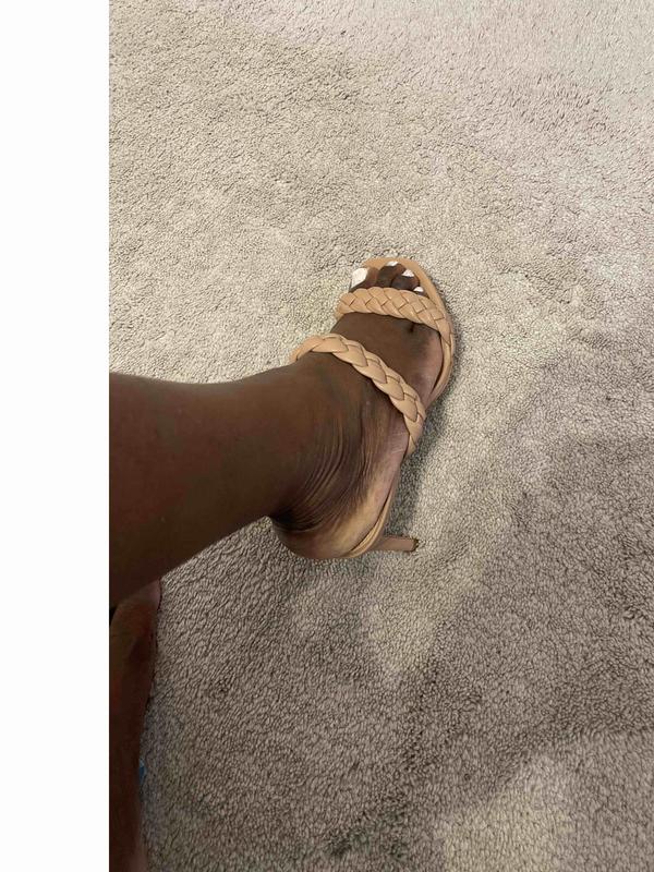 Review Thumbnail Image 1 217445910