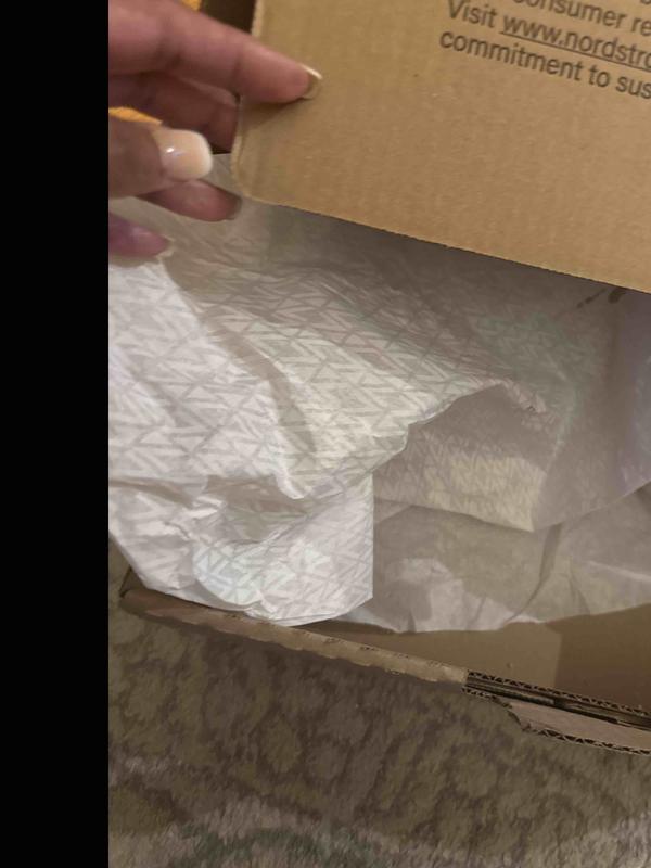 Review Thumbnail Image 3 243275385