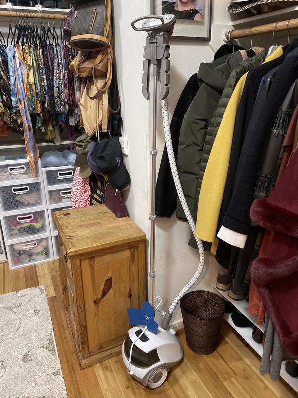 Review Thumbnail Image 0 205962494