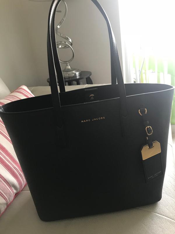 marc jacobs luggage tag tote bag