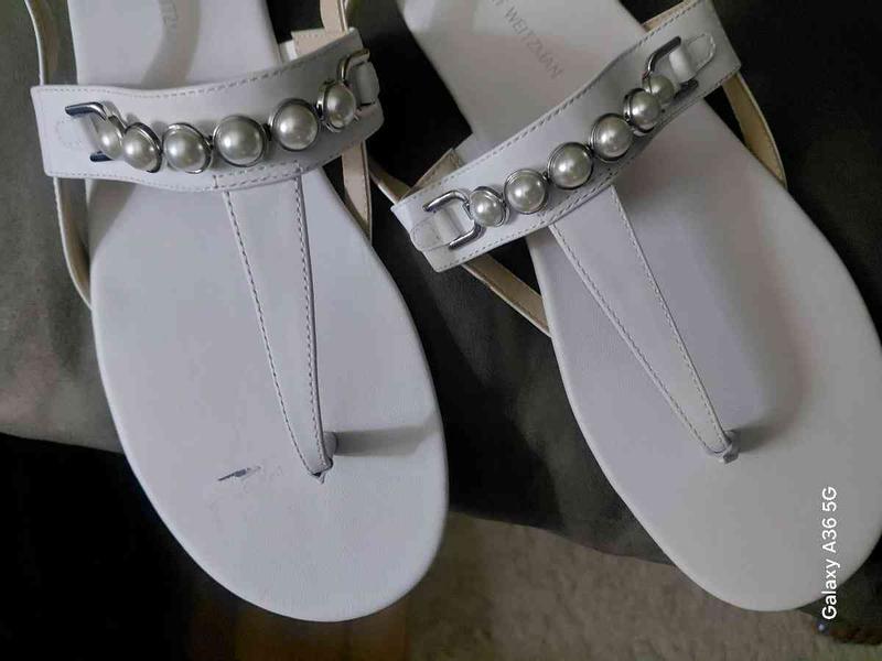 Review Thumbnail Image 0 243552292