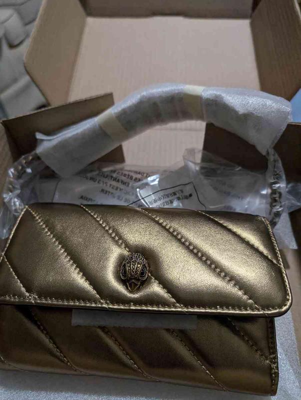 Review Thumbnail Image 0 248658553