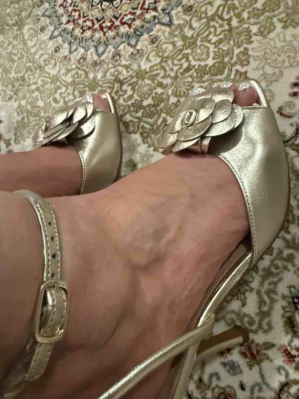 Review Thumbnail Image 1 244310824